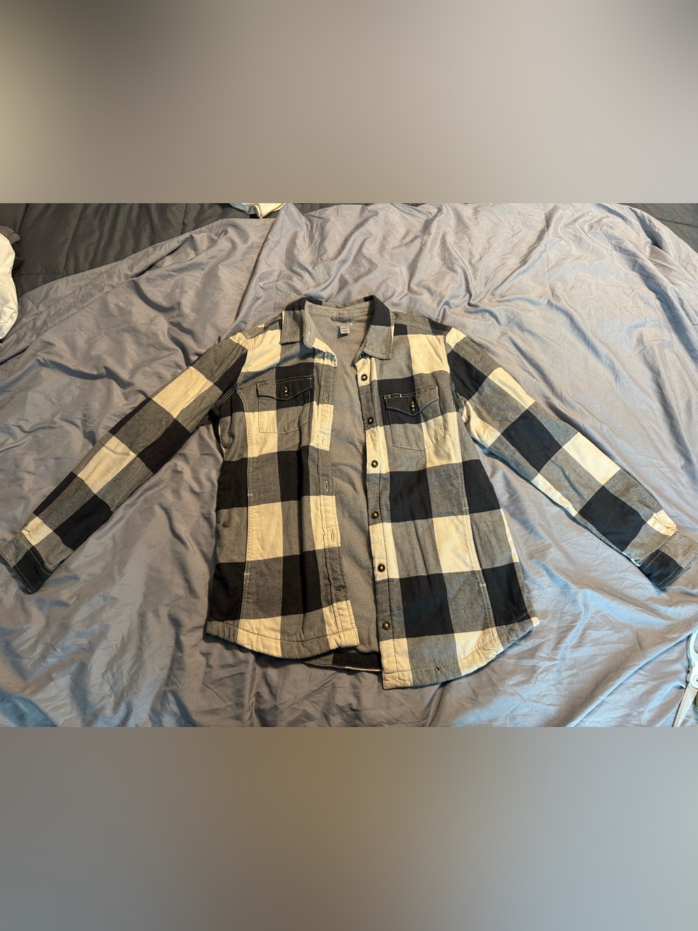 Women’s Carhartt fleece lined flannel